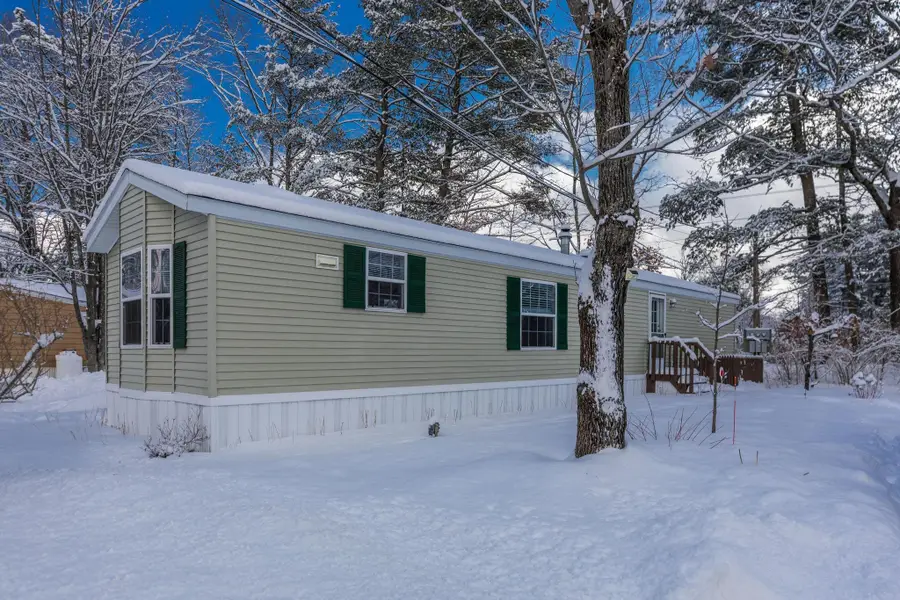 27 Melrose Drive, Rochester, NH 03868 - Image #2