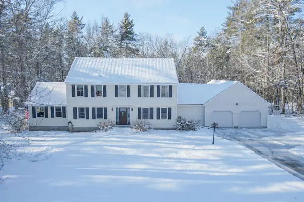 22 Parker Drive, Merrimack, NH 03054
