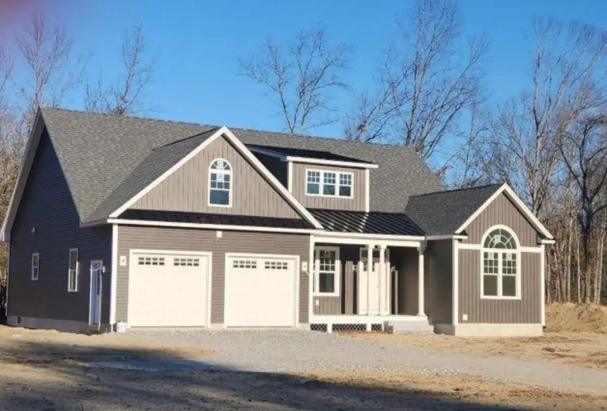 348 Brickett Hill Road, Pembroke, NH 03275 - Image #1