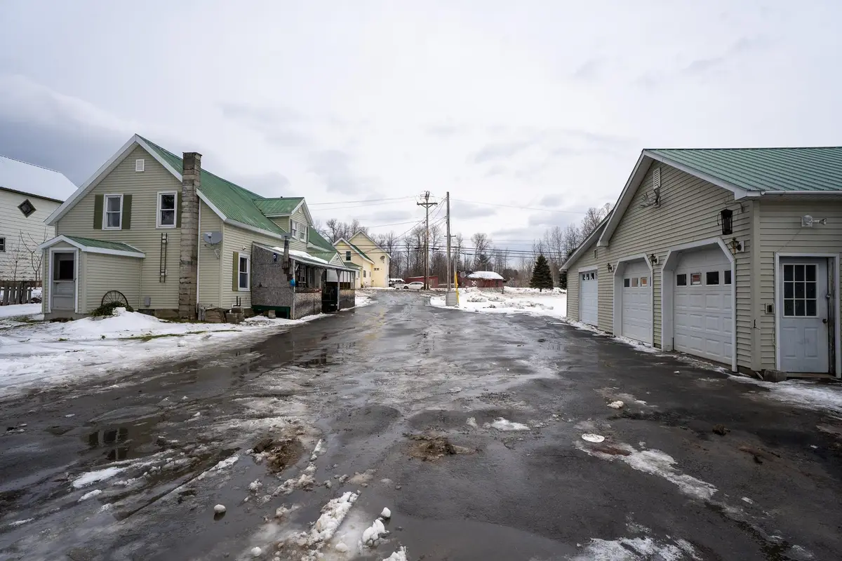 352 East Main Street, North Troy, VT 05859 - Image #1