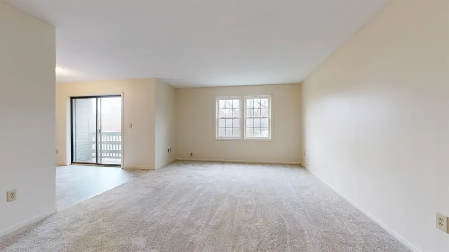 46 Twin Oaks Terrace, South Burlington, VT 05403 - Image #2