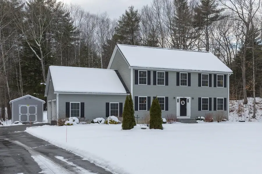 104 Olde Bridge Lane, Epping, NH 03042 - Image #3