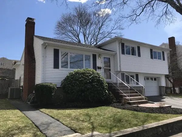 18 Kittredge Street, Peabody, MA 01960