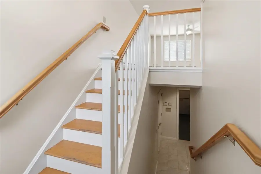 139 Stonington Circle, South Burlington, VT 05403 - Image #3