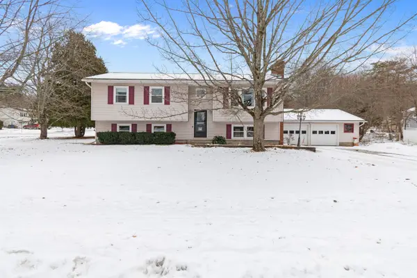 45 Pioneer Street, Essex Junction, VT 05452