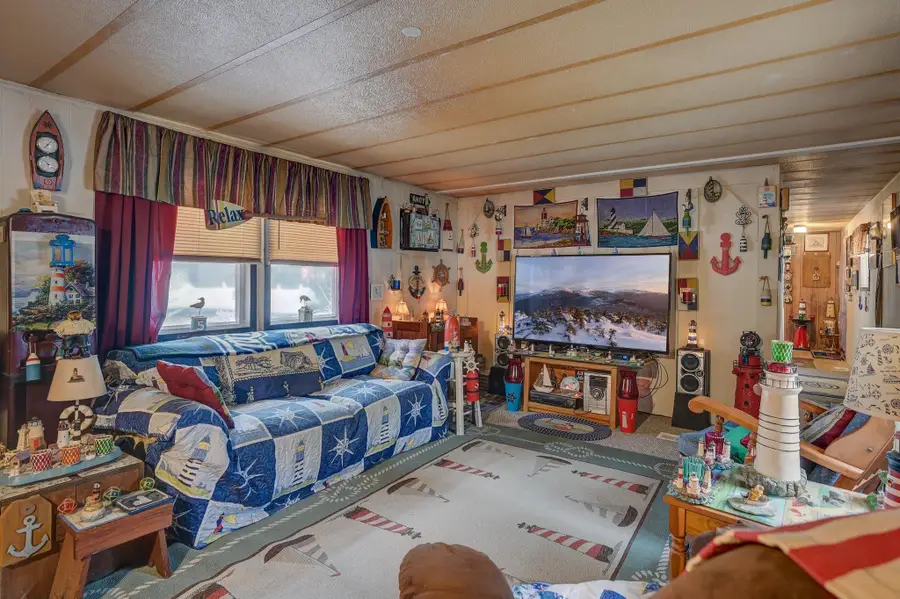 42 Fox Hill Lane, Conway, NH 03818 - Image #3