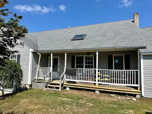 14 Deer Lane, Epsom, NH 03234 - Image #2