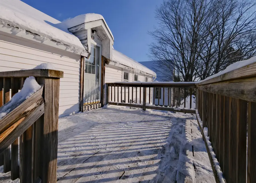 818 Main Street, Cavendish, VT 05142 - Image #3