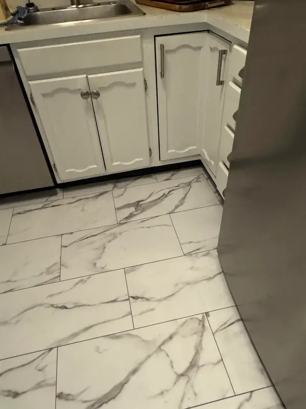 414 Springbrook Circle, Portsmouth, NH 03801