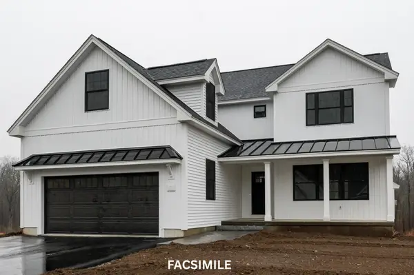 12 Robin Way #5, Chester, NH 03036