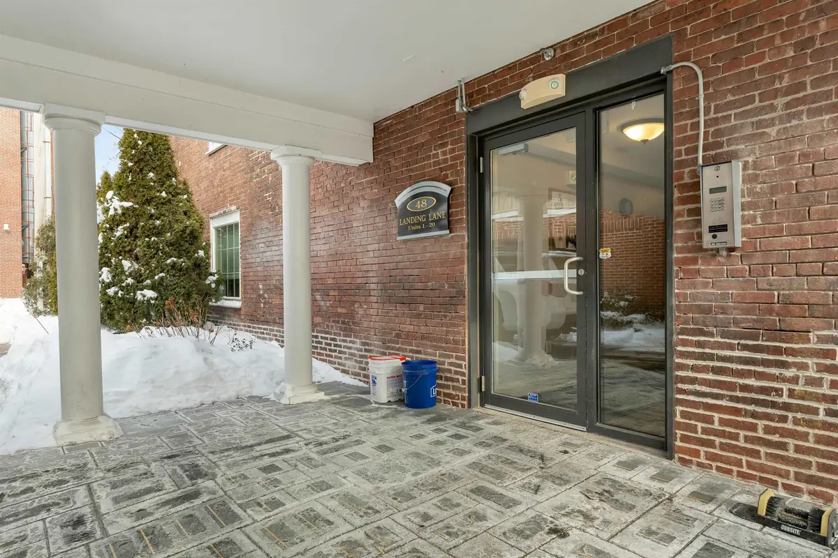 48 Landing Lane #16, Laconia, NH 03246 - Image #1