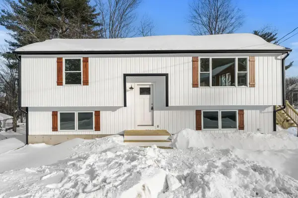 40 Hillside Avenue, Derry, NH 03038