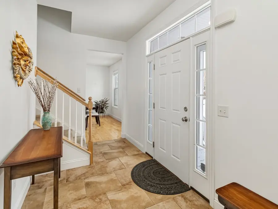 144 Royal Drive, South Burlington, VT 05403 - #2