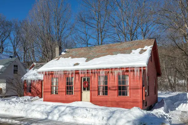 83 Depot Street, Jamaica, VT 05343