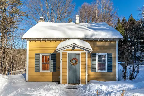 9047 VT Route 30, Jamaica, VT 05343