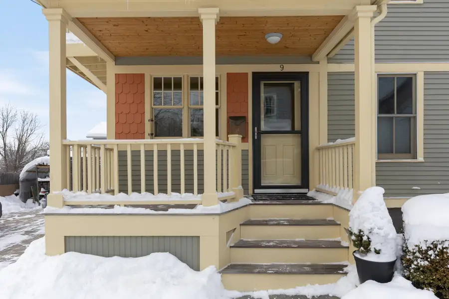 9 Spruce Court, Burlington, VT 05401 - Image #3