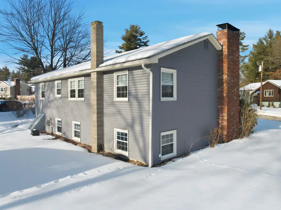 9 Lancelot Drive, Hooksett, NH 03106 - Image #3
