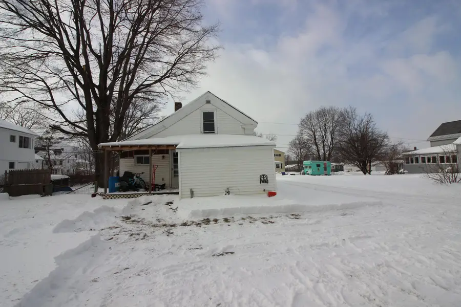 235 Maple Street, Bennington, VT 05201 - #2