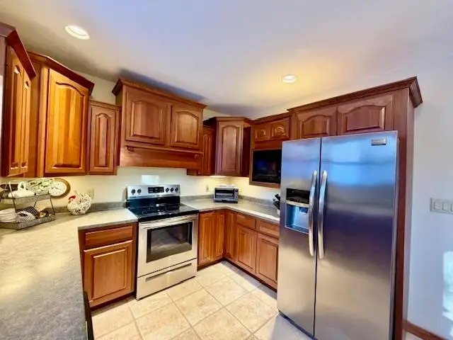 328 Chester Knoll Drive, Bennington, VT 05201 - #3