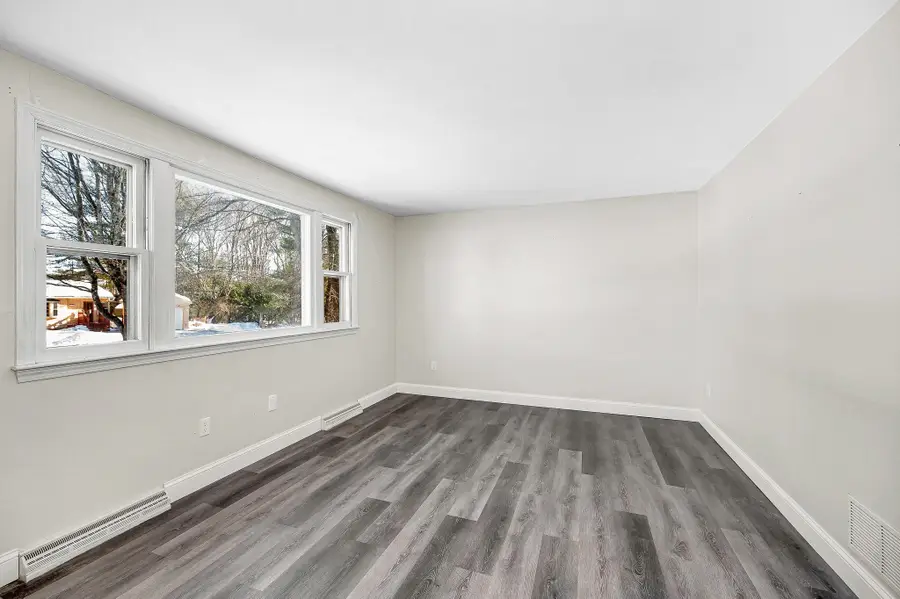 4 Therriault Avenue, Salem, NH 03079 - #2