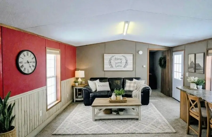 7 Dublin Street, Gorham, NH 03581 - #3