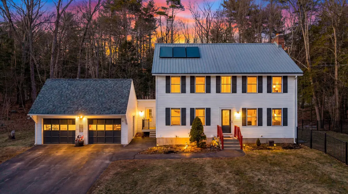 21 Acorn Avenue, Auburn, NH 03032 - #1