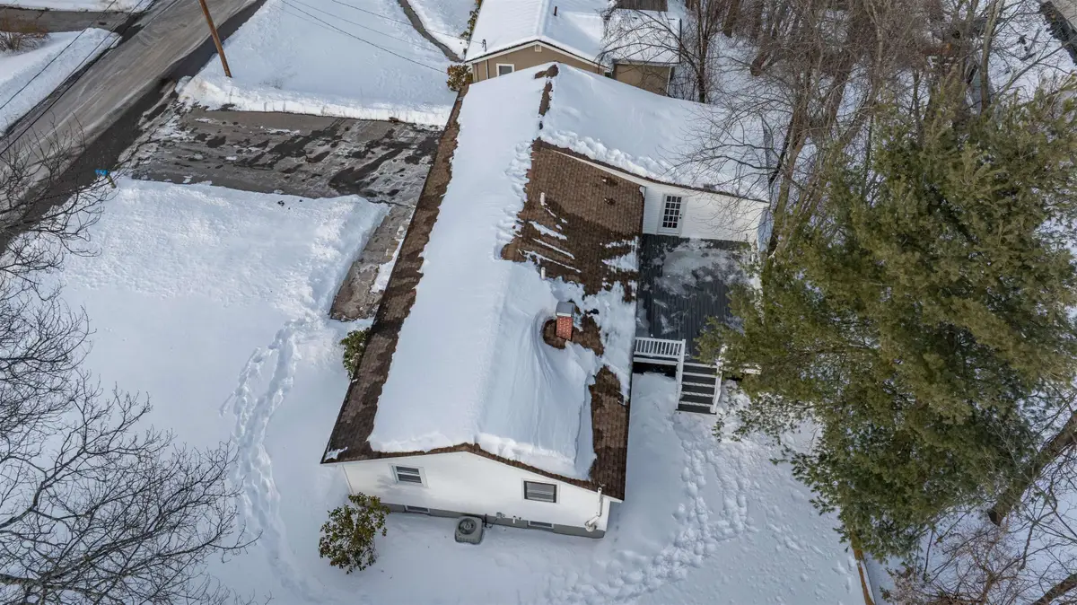 10 Woodfield Street, Nashua, NH 03062 - #1