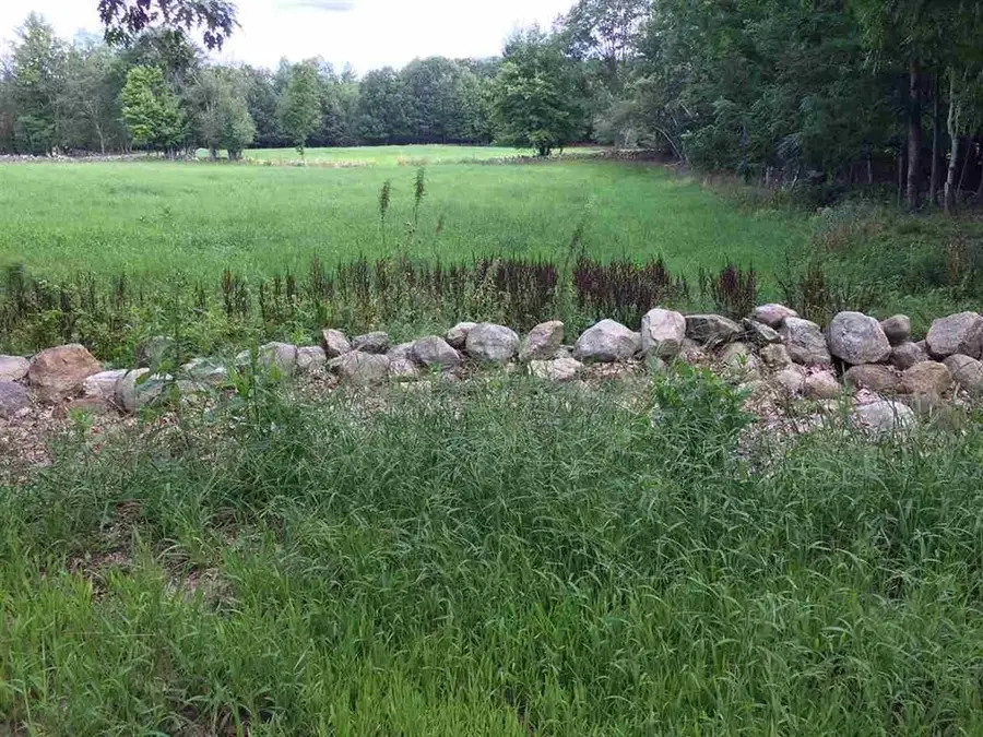 7-101 Mack Hill Road, Amherst, NH 03031 - Image #2