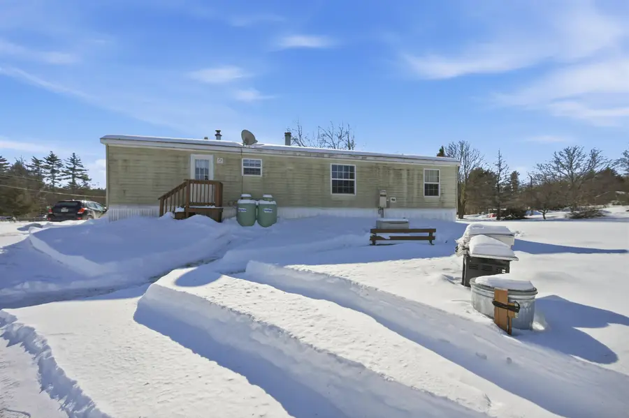 11 Darren Drive, Raymond, NH 03077 - #3