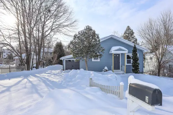 6 Mountain View Street, Nashua, NH 03060