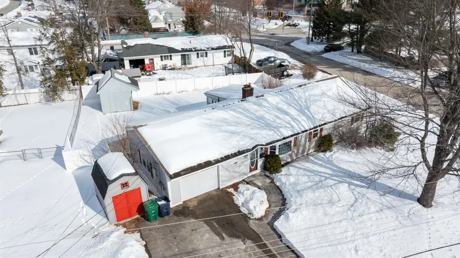 190 Knollwood Avenue, Nashua, NH 03060 - #2