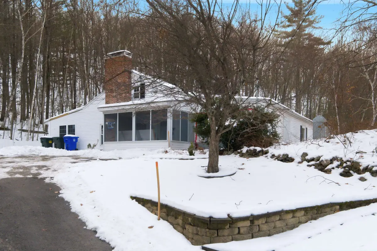 77 Straw Road, Manchester, NH 03102 - #1