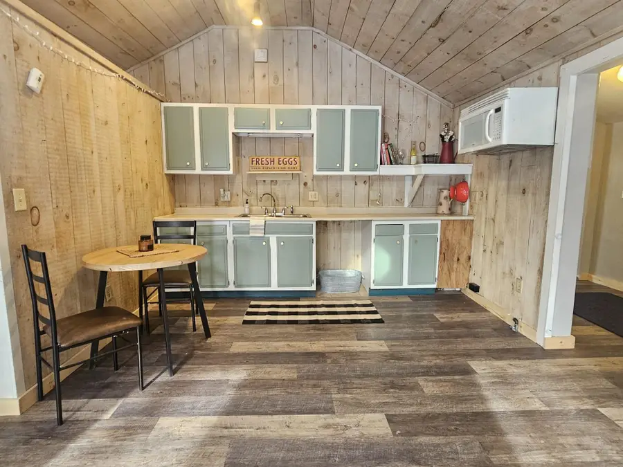 7139 VT RT 100, Whitingham, VT 05361 - #3