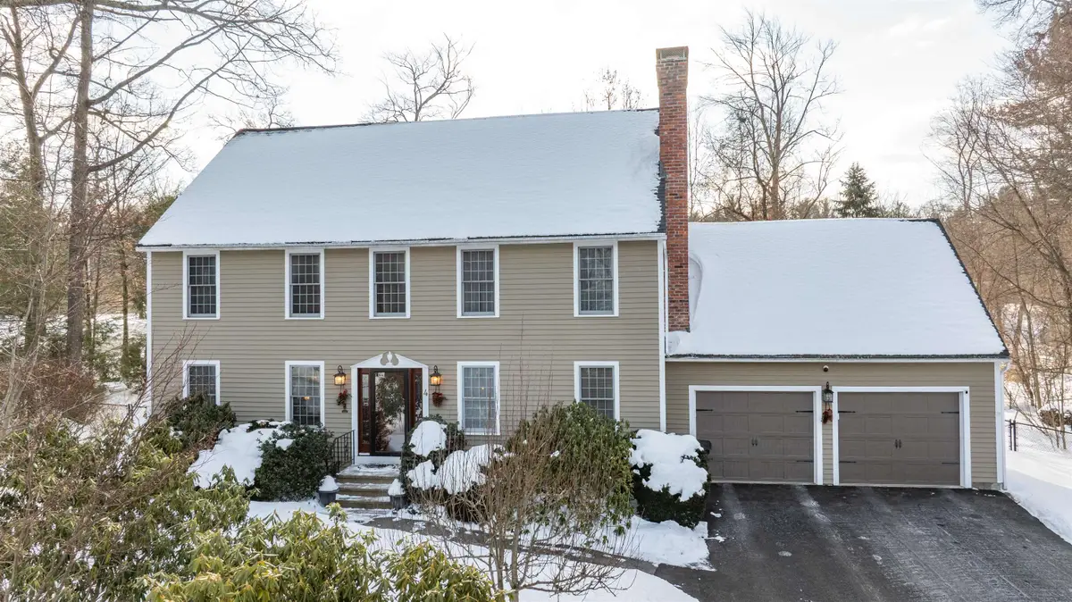 4 Lisa Drive, Nashua, NH 03062 - #1