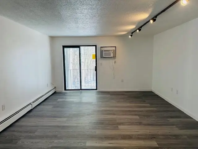 3 Knights Bridge Drive #302, Nashua, NH 03063 - #3