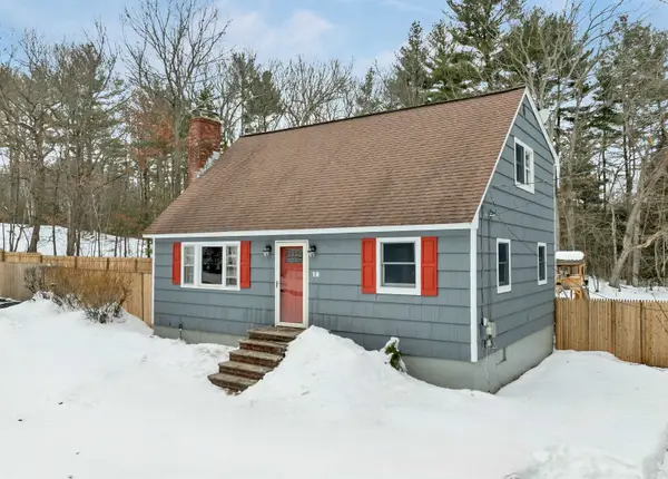 18 Ridgecrest Drive, Hudson, NH 03051