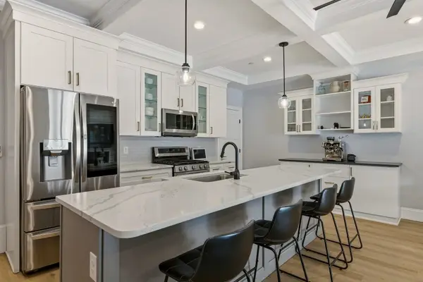 114 Saratoga Way #2, Portsmouth, NH 03801