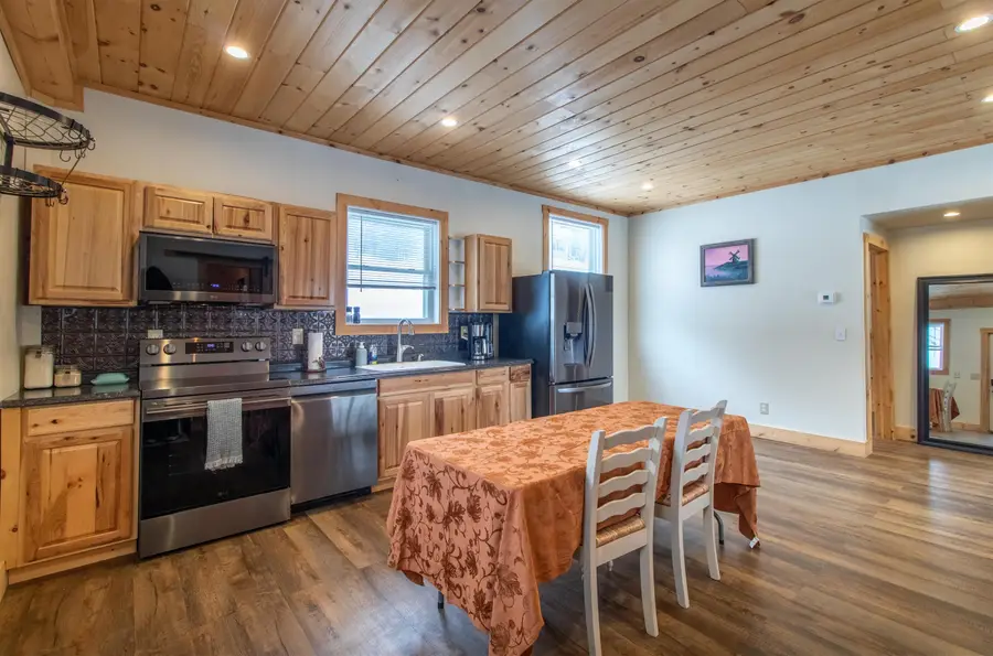 472 Wolcott Street, Hardwick, VT 05843 - #3