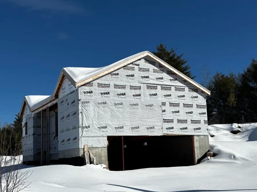 4 Hawthorne Road, Ossipee, NH 03864 - #3