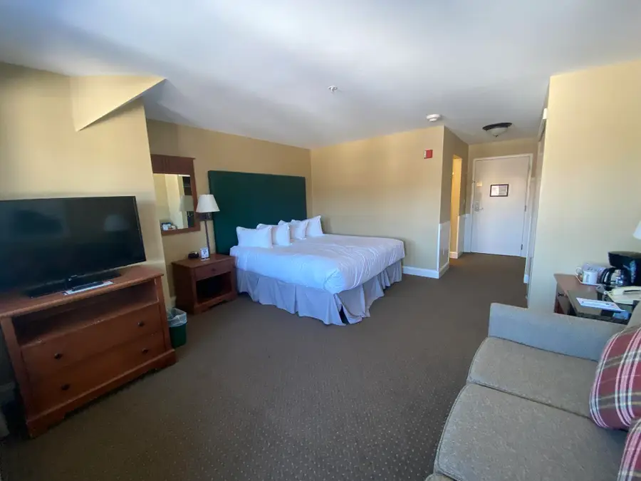 320 322 Qtr1 89 Grand Summit Way, Dover, VT 05356 - #2