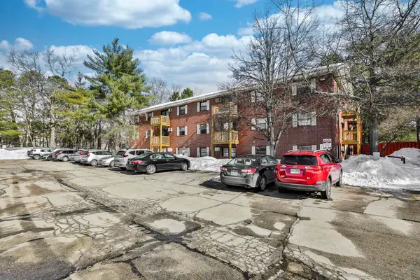 12 East Side Drive #13, Concord, NH 03301