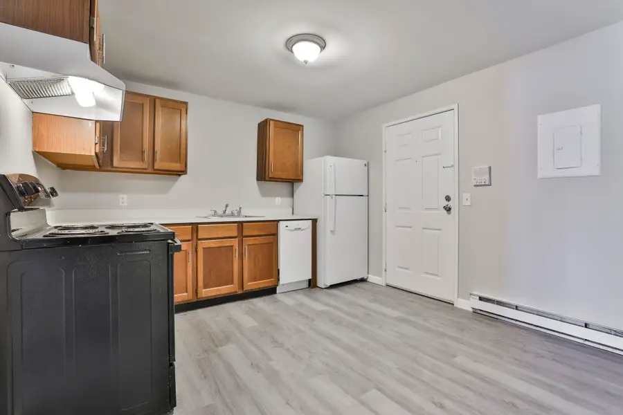 12 East Side Drive #13, Concord, NH 03301 - #3