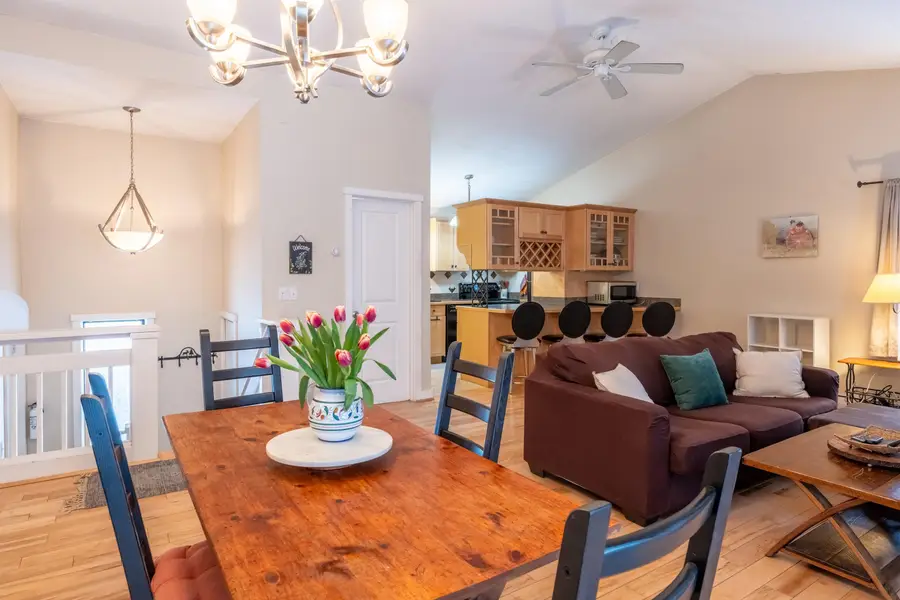 1299 Quechee Main Street #2E, Quechee, VT 05059 - #3