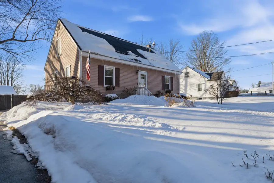 7 Oak Street, Allenstown, NH 03275 - #2