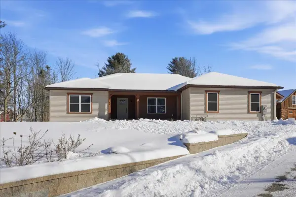 55-57 Lefebvre Lane, Williston, VT 05495