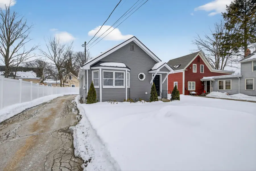 30 Main Street, Salem, NH 03079 - #2