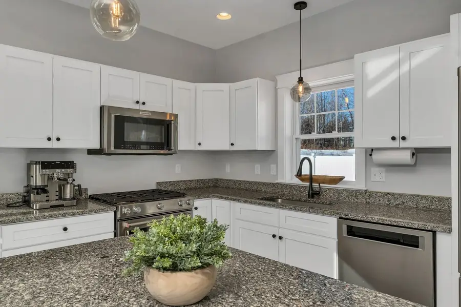 123 Fillmore Boulevard, Rochester, NH 03867 - #3