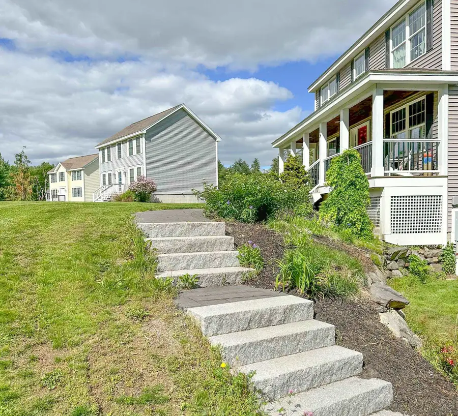 16 Molly Way, Epping, NH 03842 - #2