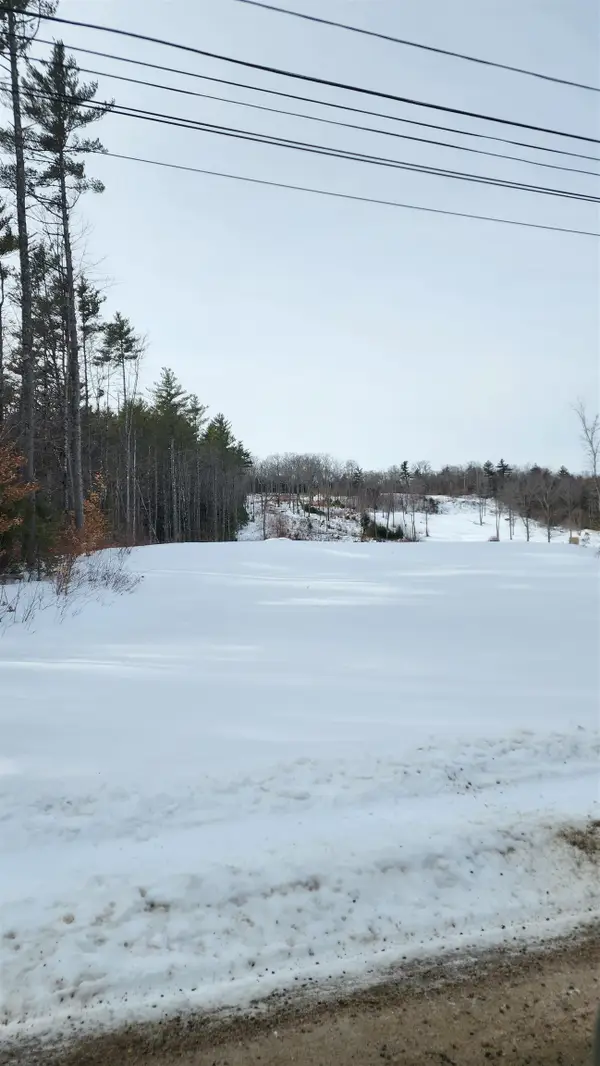 00 N Wakefield Road, Wolfeboro, NH 03872