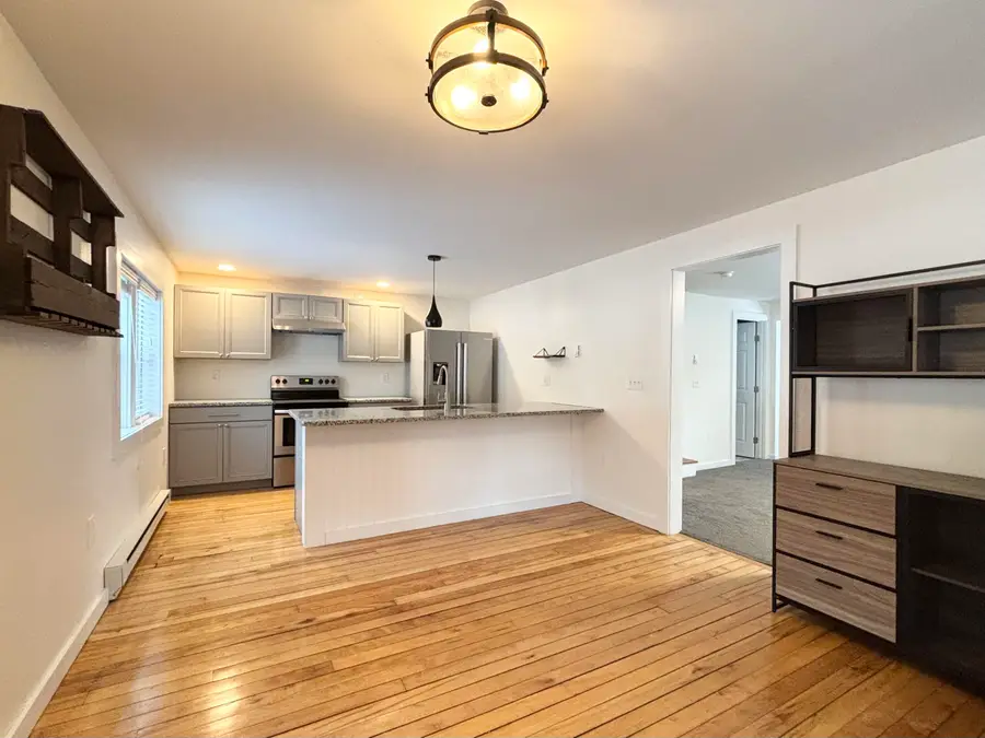 18 Beech Street, Newmarket, NH 03857 - #3